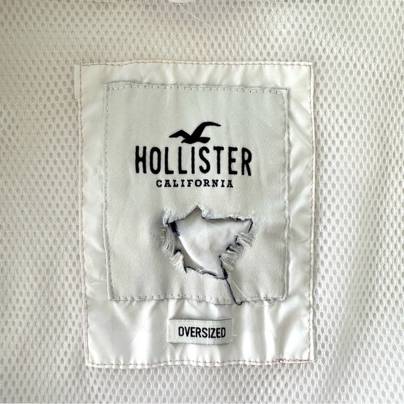 Hollister windbreaker jacket,  dolman sleeves, oversized fit, high-low hem - Picture 12 of 15